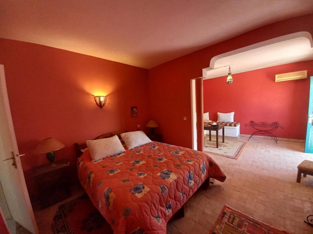 Les Tourmalines Bed & Breakfast Afeggou Bagian luar foto