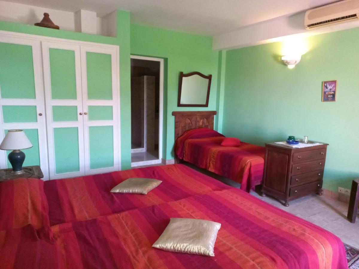 Les Tourmalines Bed & Breakfast Afeggou Bagian luar foto