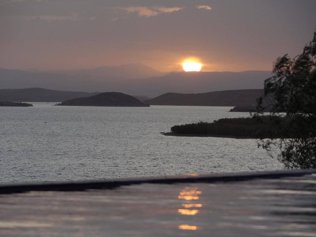 Les Tourmalines Bed & Breakfast Afeggou Bagian luar foto