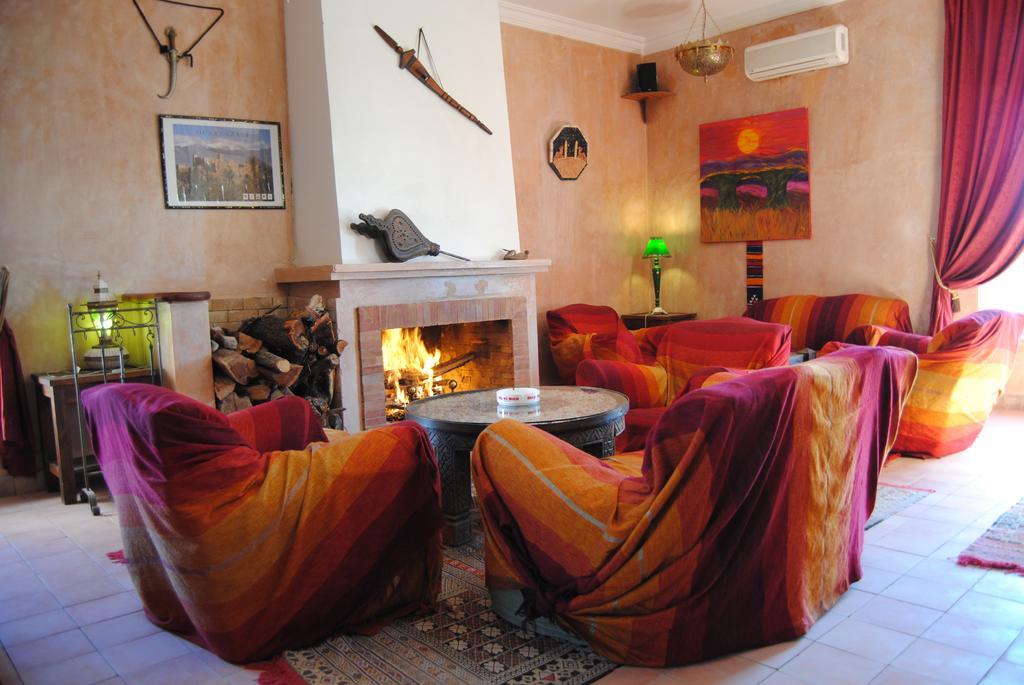 Les Tourmalines Bed & Breakfast Afeggou Bagian luar foto
