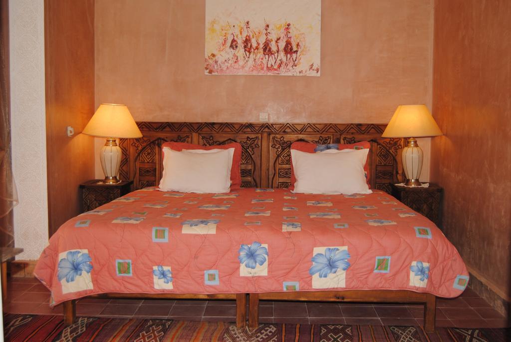 Les Tourmalines Bed & Breakfast Afeggou Bagian luar foto