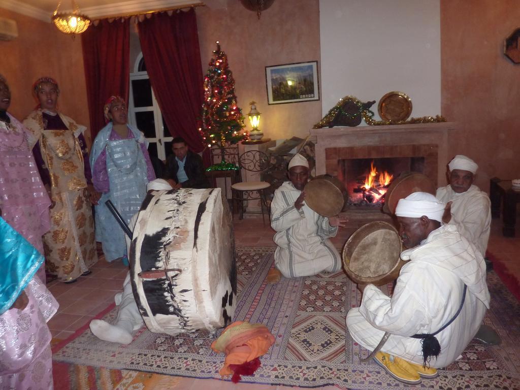 Les Tourmalines Bed & Breakfast Afeggou Bagian luar foto